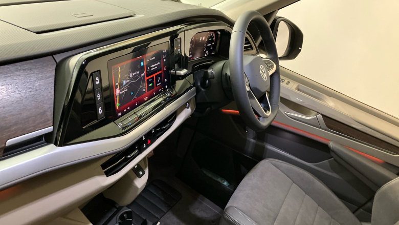 Volkswagen Multivan 2.0 TDI Style 5dr LWB DSG Diesel Estate